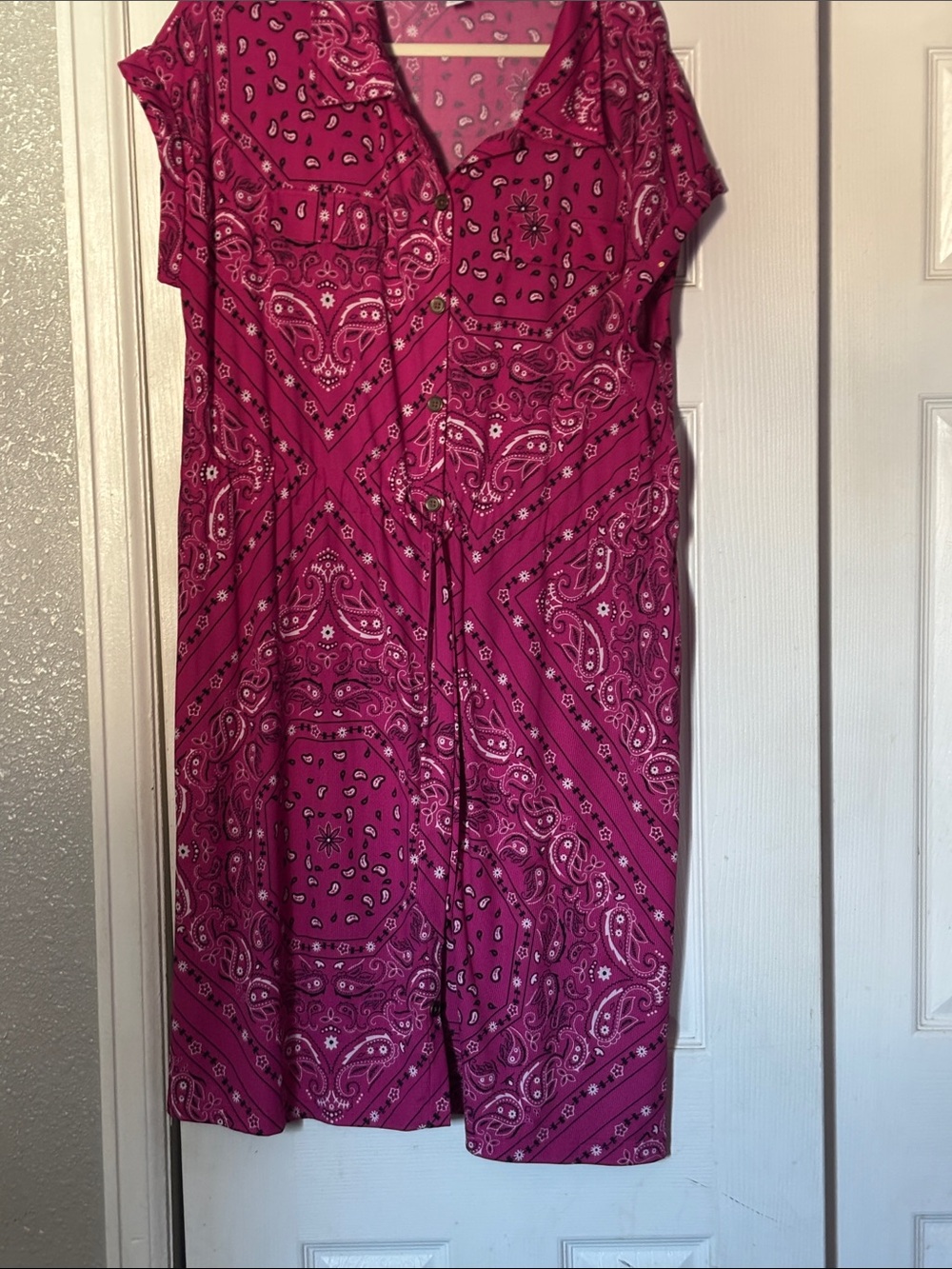 LuLaRoe Magenta Bandana Print Button-Front shirt dress. Like new, condition.